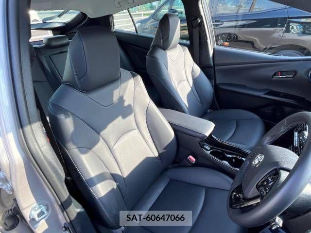 Toyota PRIUS 2019-05 322428-8