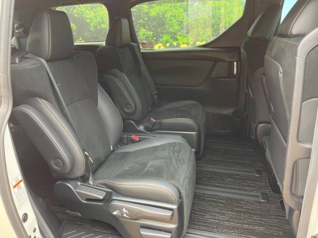 Toyota ALPHARD 2021-01 184999-9