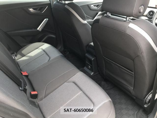 Audi Q2 2019-08 378913-13