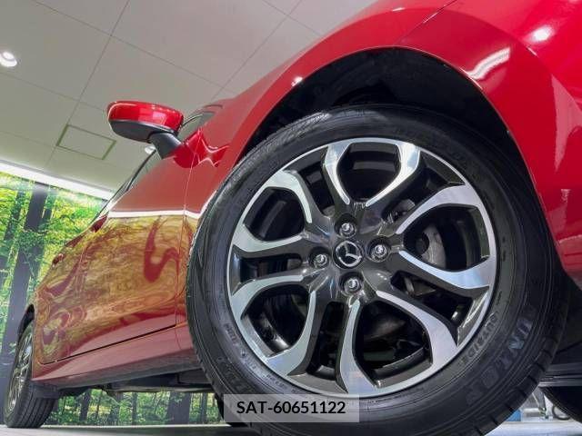 Mazda DEMIO 2014-11 301914-12