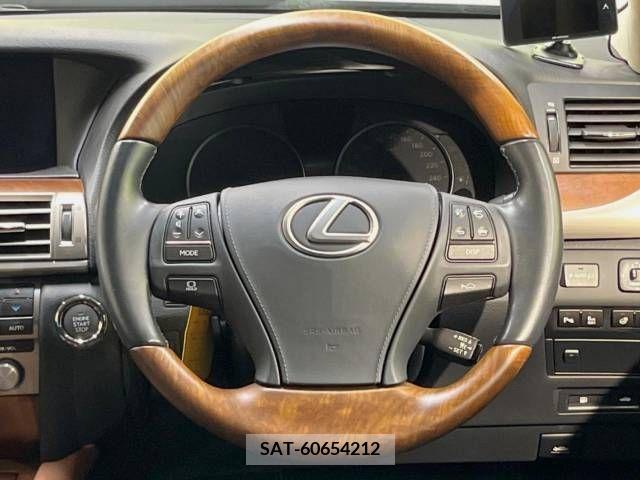 Lexus LS 2015-06 362856-11