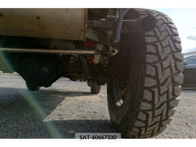 Suzuki JIMNY 1998-01 273873-24