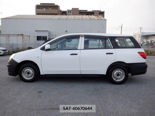 Nissan AD VAN 2016-10 206675-6