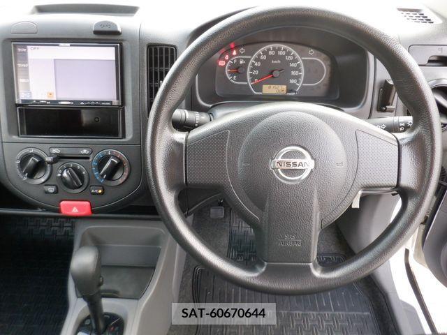 Nissan AD VAN 2016-10 206675-13