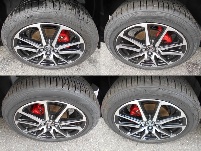 Toyota YARIS CROSS 2023-03 196090-26
