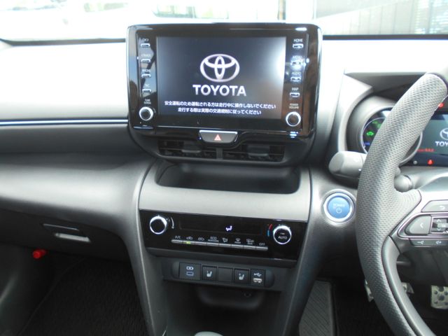 Toyota YARIS CROSS 2023-03 196090-19