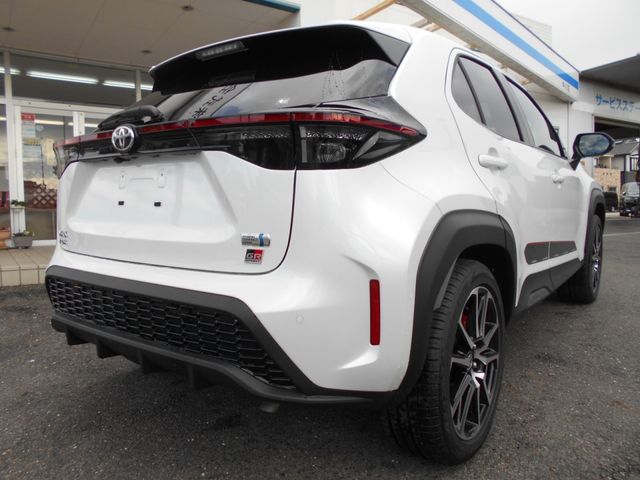Toyota YARIS CROSS 2023-03 196090-3