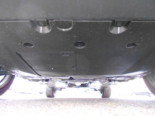 Toyota YARIS CROSS 2023-03 196090-27