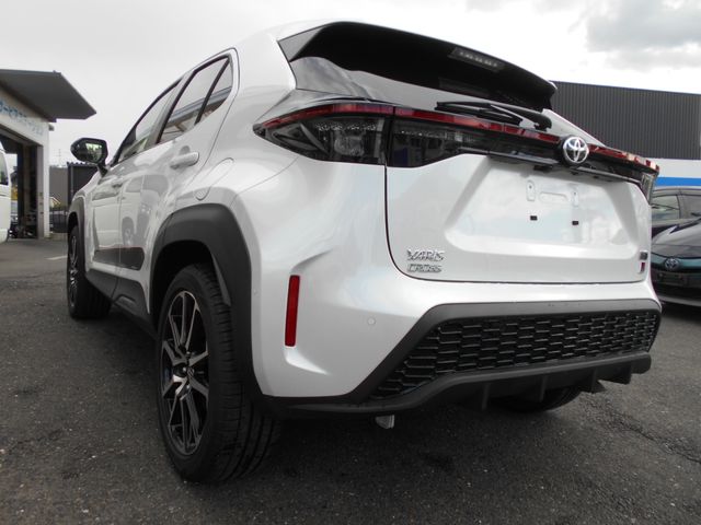 Toyota YARIS CROSS 2023-03 196090-2