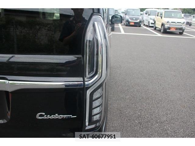 Honda N BOX 2021-08 333882-10