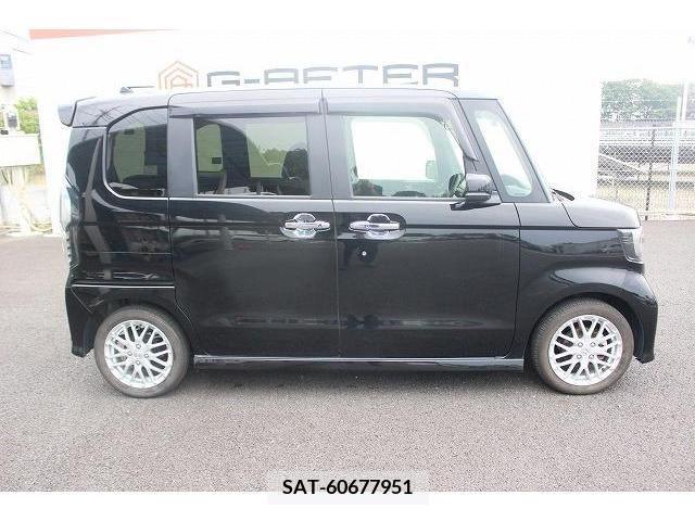 Honda N BOX 2021-08 333882-6