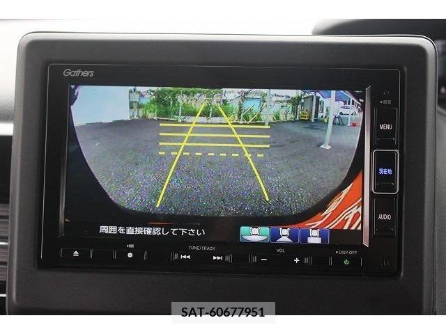 Honda N BOX 2021-08 333882-4