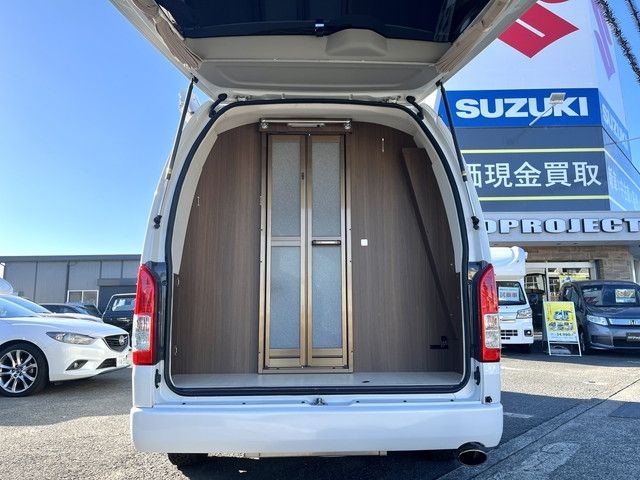 Toyota HIACE VAN 2020-07 18172-25