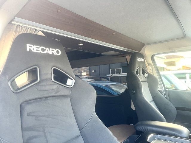 Toyota HIACE VAN 2020-07 18172-27