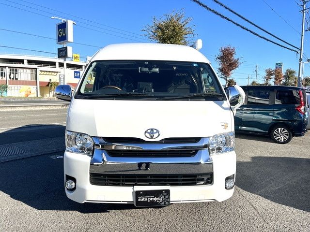 Toyota HIACE VAN 2020-07 18172-1