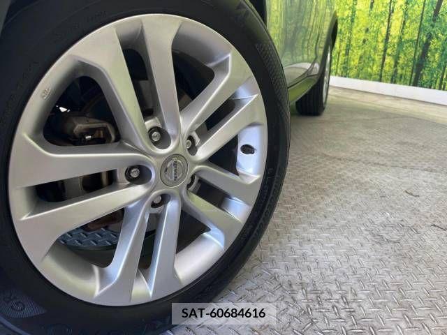 Nissan JUKE 2016-09 379998-13