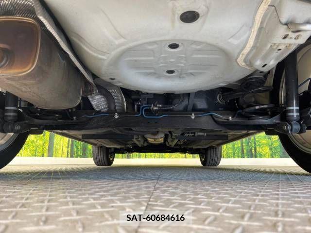 Nissan JUKE 2016-09 379998-19