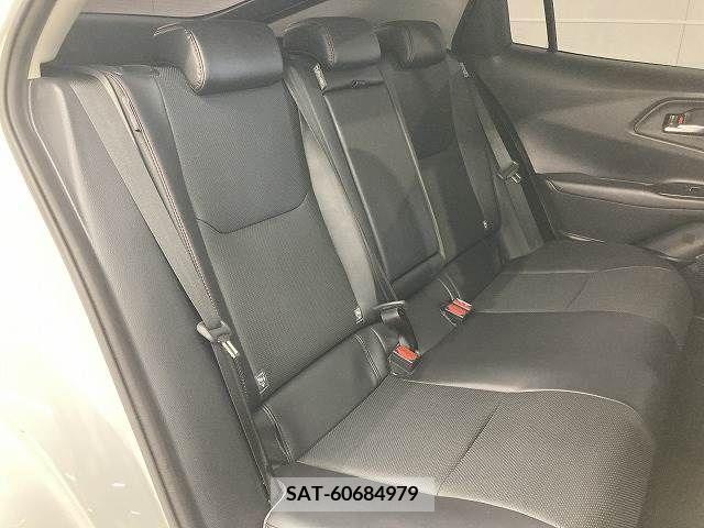 Toyota PRIUS 2023-03 345719-12