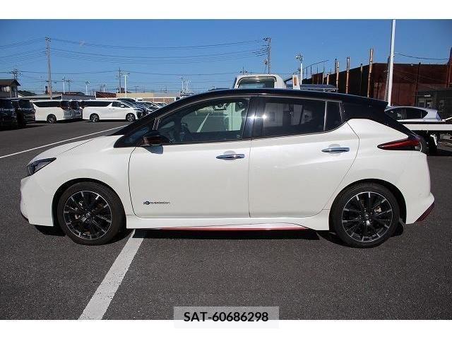 Nissan LEAF 2018-11 275034-8