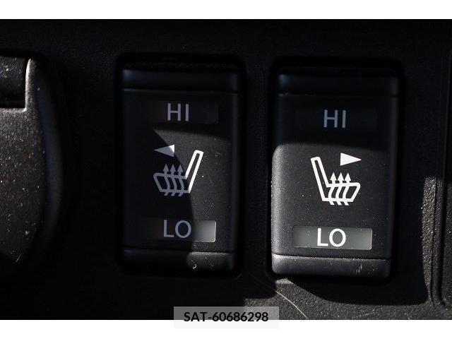 Nissan LEAF 2018-11 275034-5