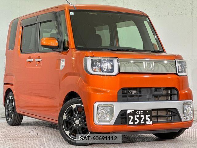Daihatsu WAKE 2015-01 228765-0