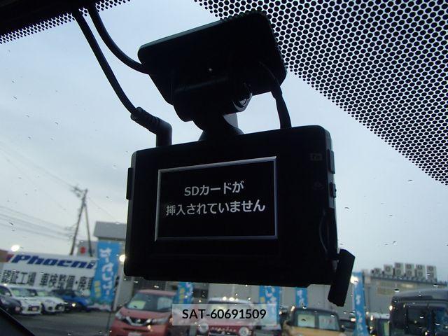 Toyota C-HR 2021-03 264272-17