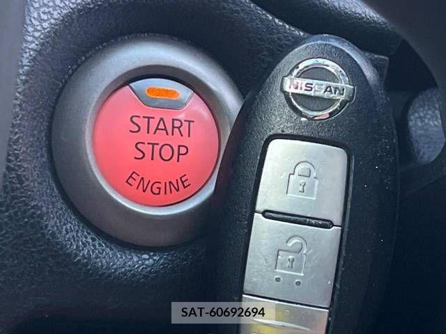 Nissan NOTE 2014-06 302359-4