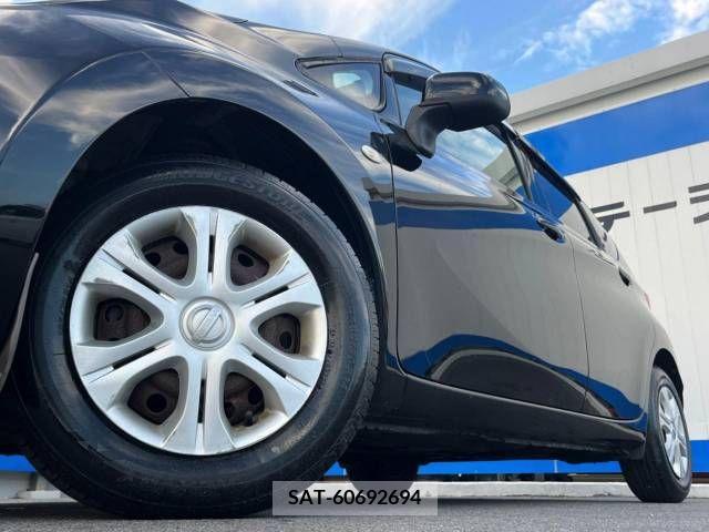 Nissan NOTE 2014-06 302359-12