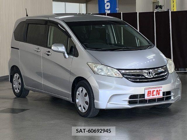 Honda FREED 2013-11 205044-6