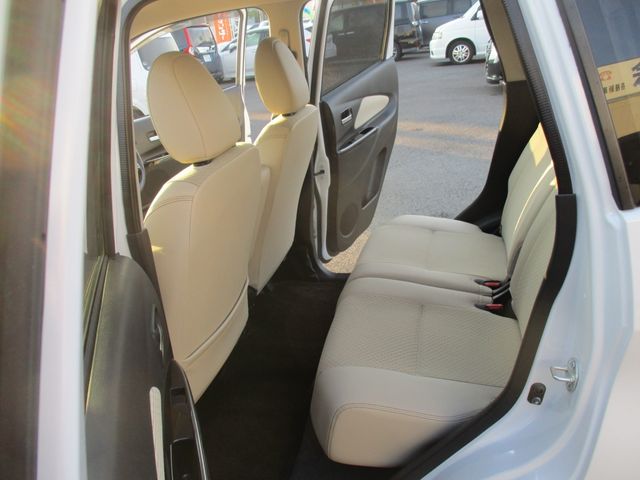 Nissan DAYZ 2017-10 193657-5