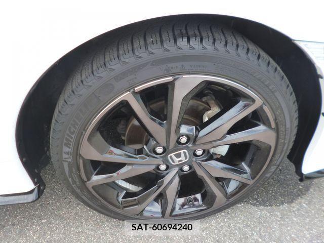 Honda CIVIC 2018-07 350087-19