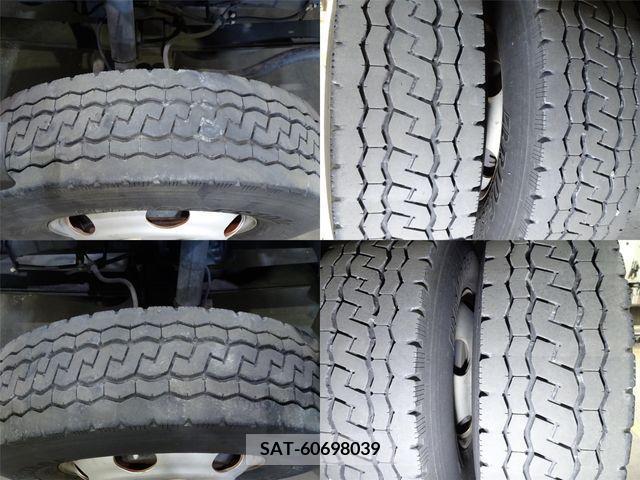 Mitsubishi CANTER 2010-12 201526-12