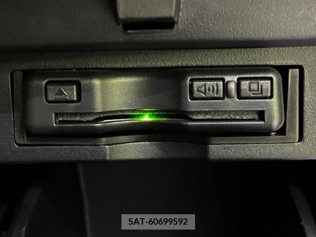 Toyota ALPHARD 2021-07 222937-7