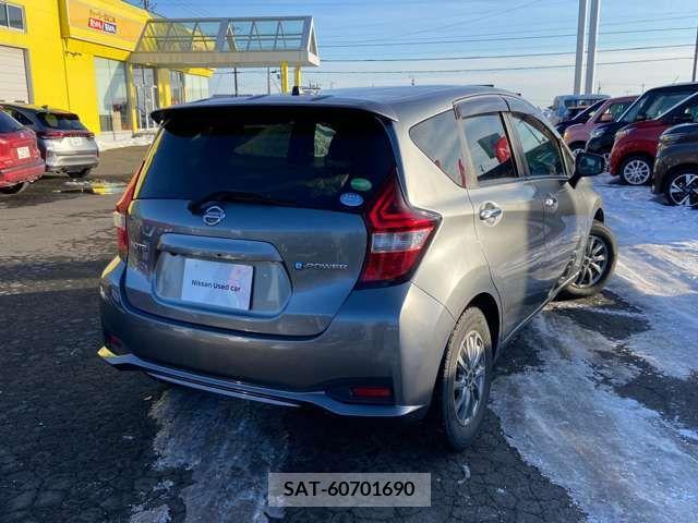Nissan NOTE 2016-12 214476-1