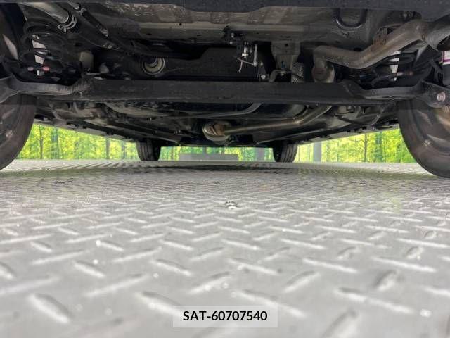 Suzuki SPACIA 2019-09 285744-19