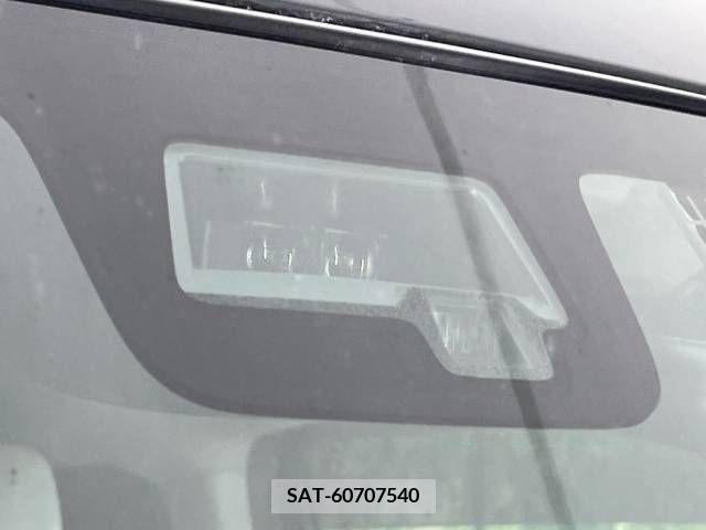 Suzuki SPACIA 2019-09 285744-5