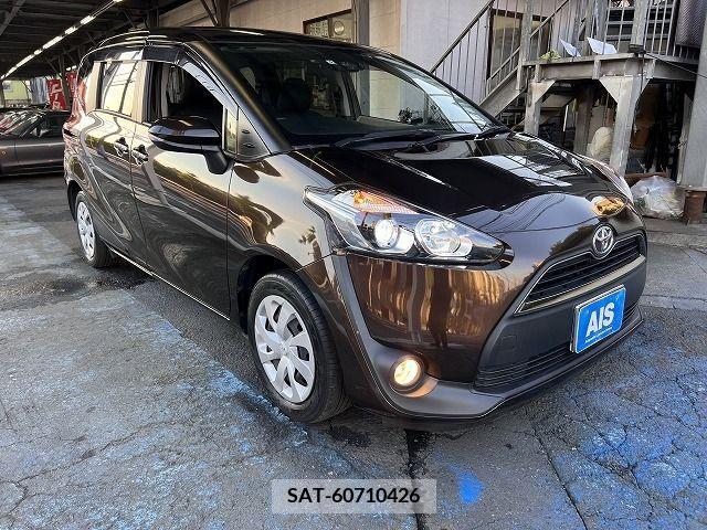Toyota SIENTA 2017-09 329224-4