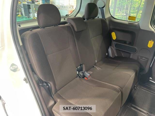 Toyota PORTE 2014-08 281647-9