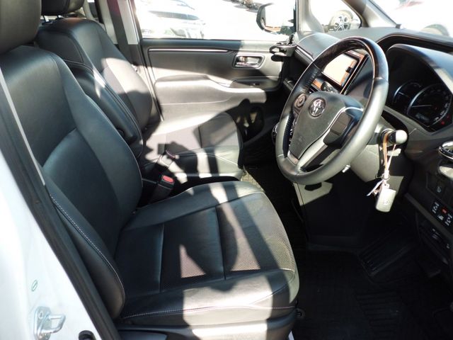 Toyota ESQUIRE 2015-11 15299-6