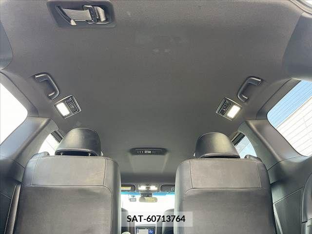 Toyota ESTIMA 2019-12 359875-17