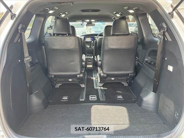 Toyota ESTIMA 2019-12 359875-16