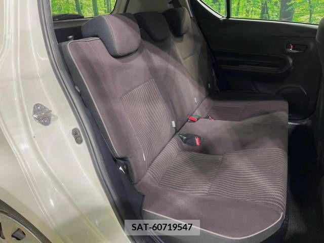 Toyota AQUA 2015-11 225436-9