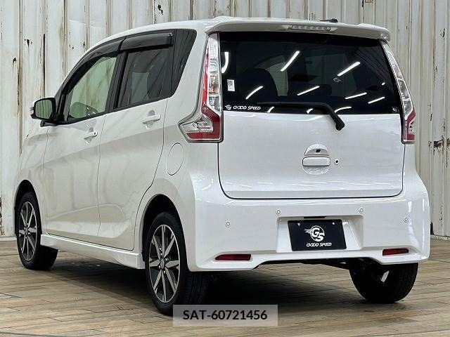 Nissan DAYZ 2018-11 323442-16