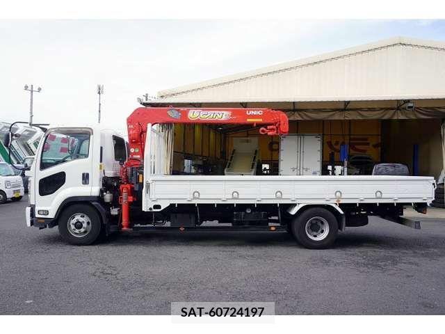Isuzu FORWARD 2013-08 221621-2