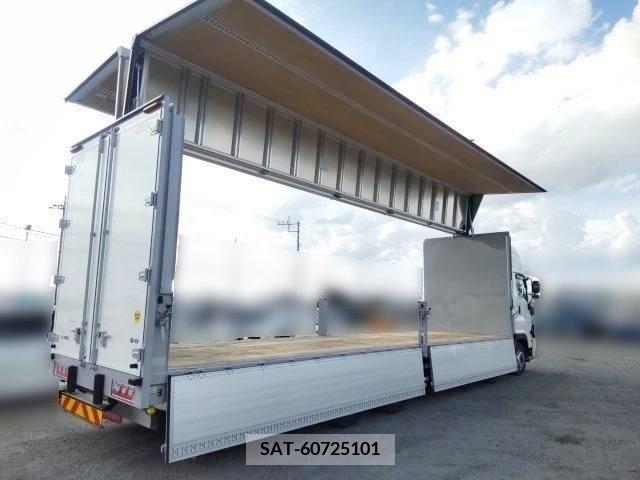 Isuzu GIGA 2022-10 206225-24