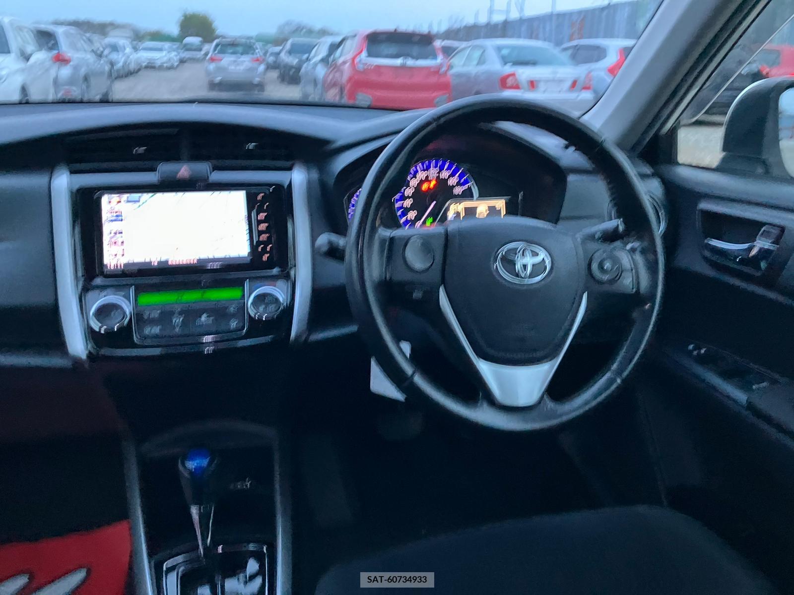 Toyota COROLLA FIELDER 2017-10 258276-13