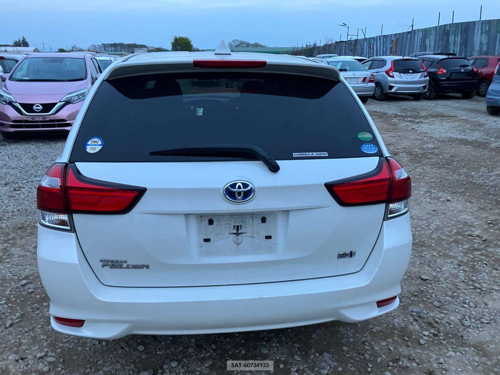 Toyota COROLLA FIELDER 2017-10 258276-7