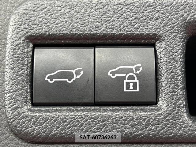 Toyota HARRIER HYBRID 2021-07 271359-7