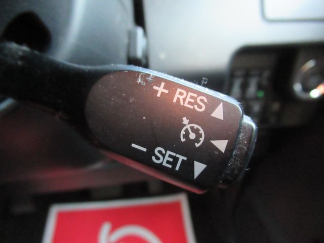 Toyota ROOMY 2019-11 27699-14
