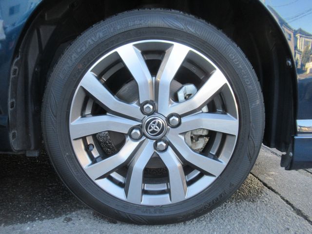 Toyota ROOMY 2019-11 27699-6